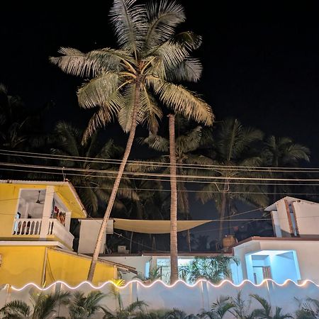Selesta Sea By The Beach Morjim Extérieur photo
