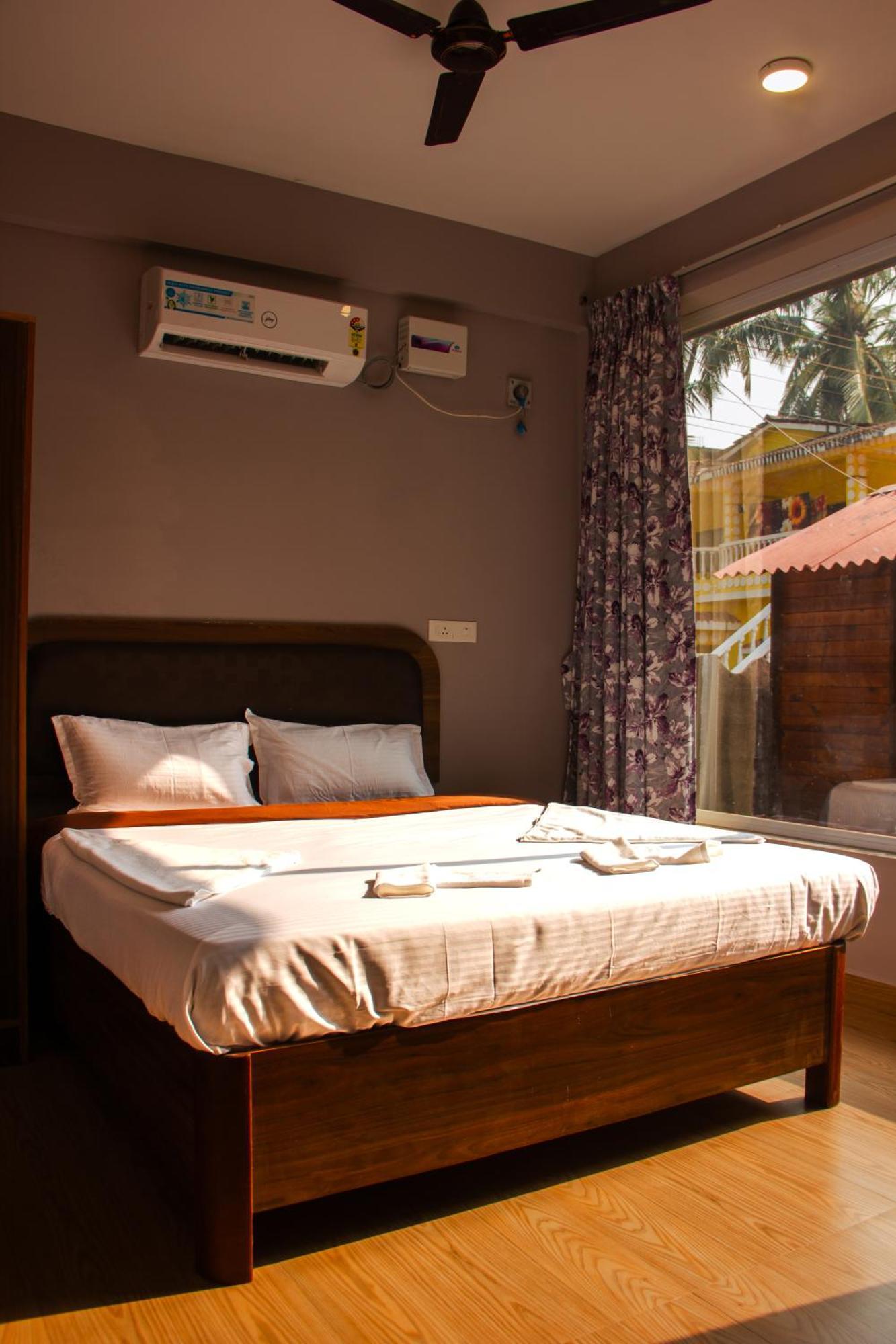 Selesta Sea By The Beach Morjim Extérieur photo
